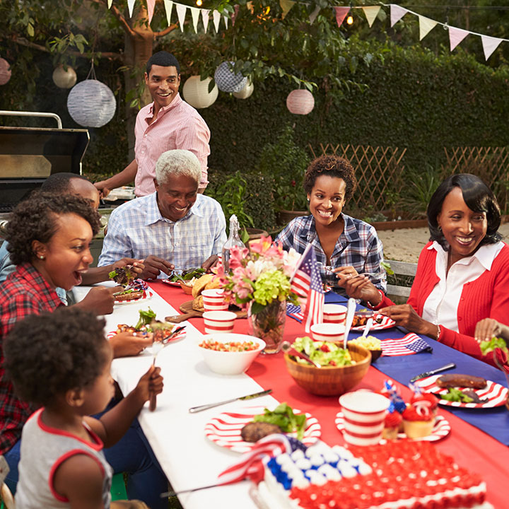 9 Tips for the perfect Fourth of July Pool Party
